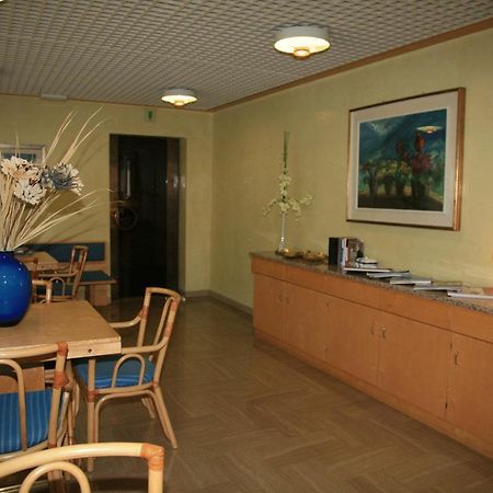 Albergo Benito ปอนเต เนลลัลปี ภายนอก รูปภาพ